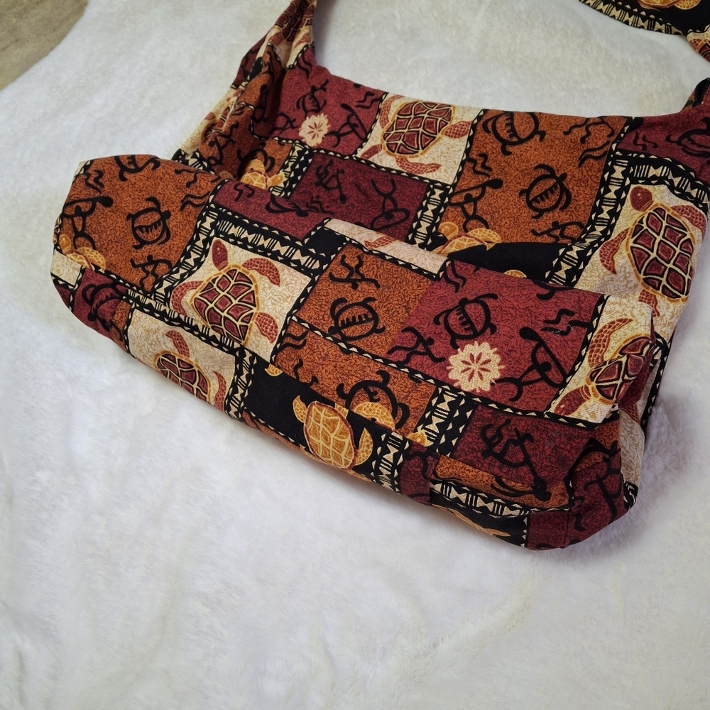 Hobo-style Sea Turtle Fabric Brown Large Crossbody Shoulder Bag  Made In Hawaii - Picture 5 of 16